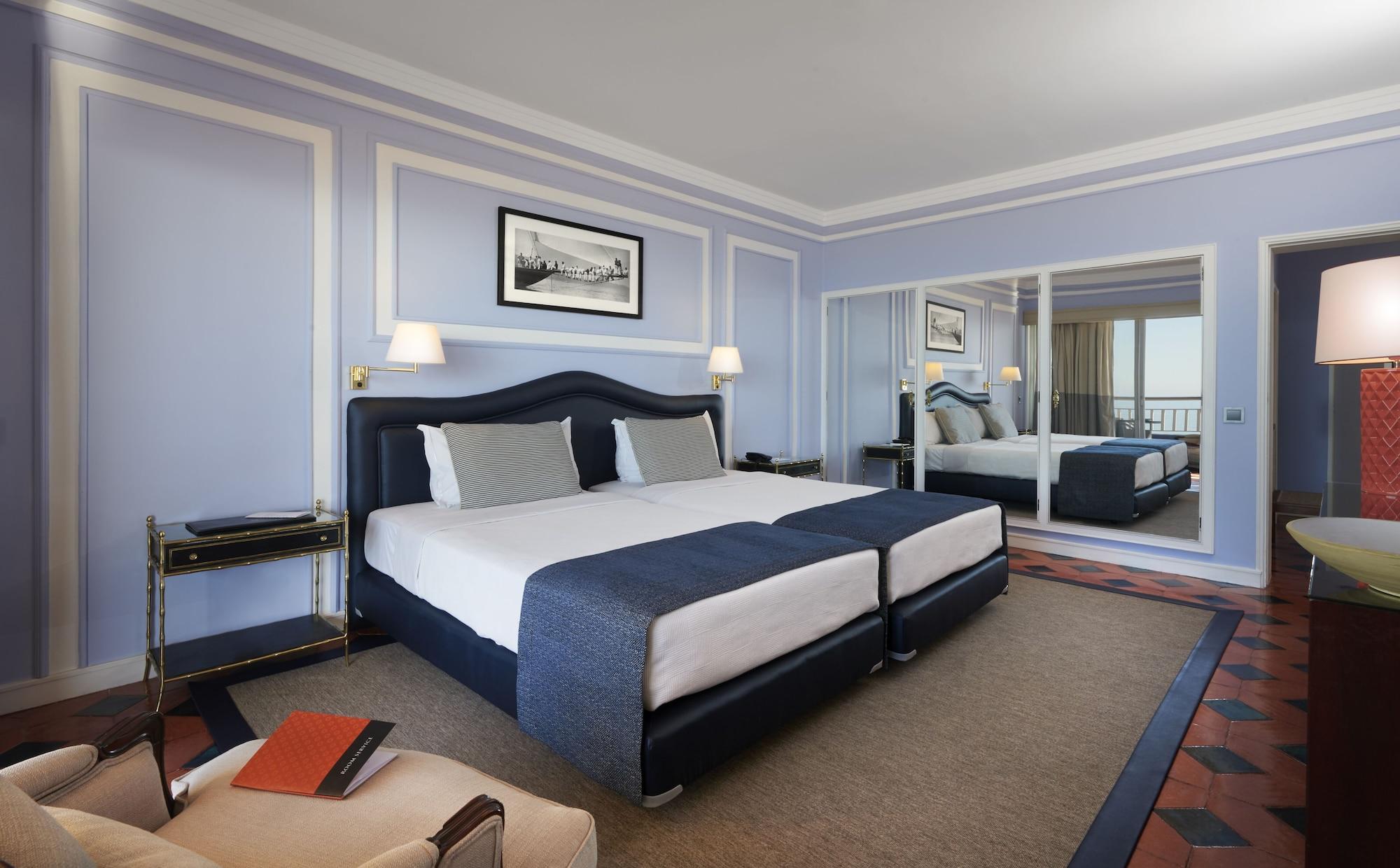 โรงแรมอัลการ์เว กาสิโน ปอร์ติเมา ภายนอก รูปภาพ A room at the hotel