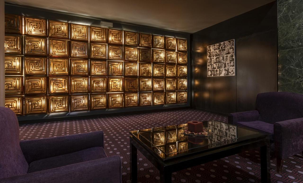 โรงแรมอัลการ์เว กาสิโน ปอร์ติเมา ภายนอก รูปภาพ The interior of the hotel